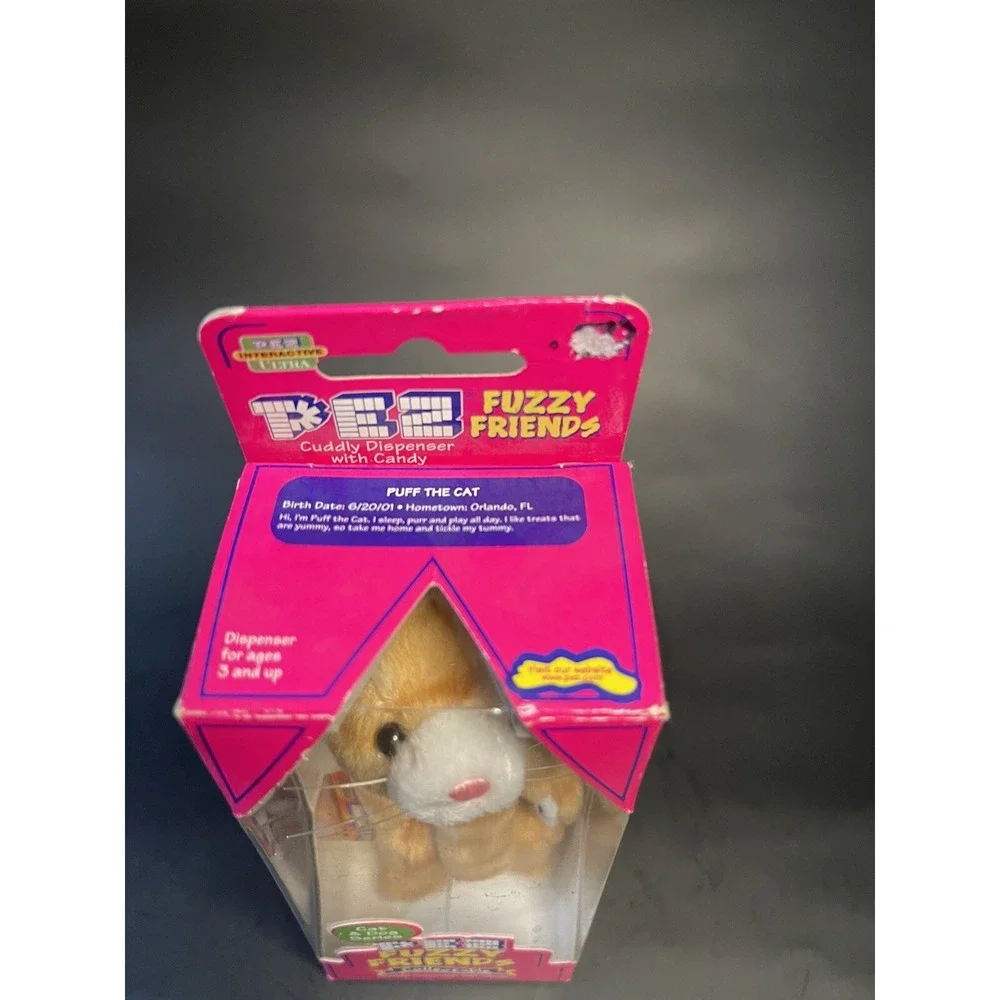 Puff The Cat Pez Fuzzy Friends Cuddly‎ Dispenser DOB 6/20/01